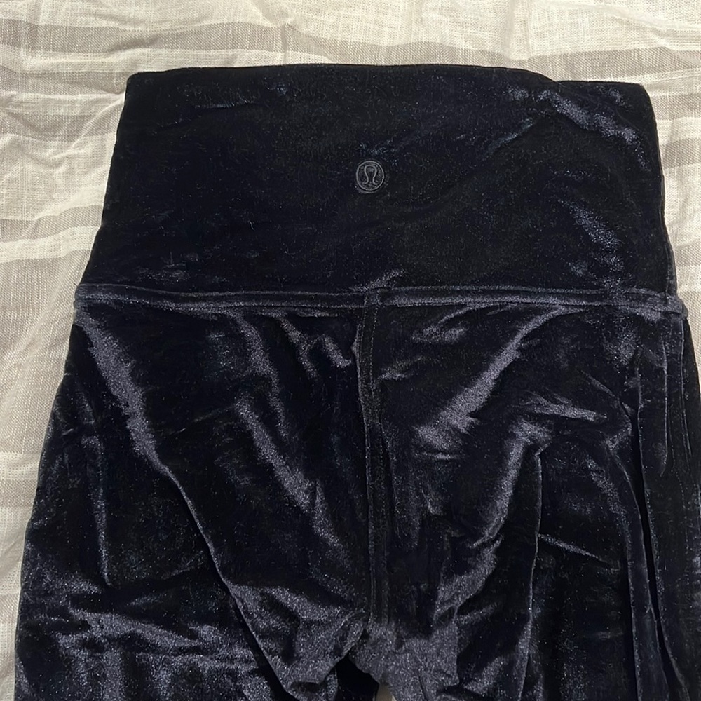Velvet-like lululemon leggings dark navy size 2. Like new